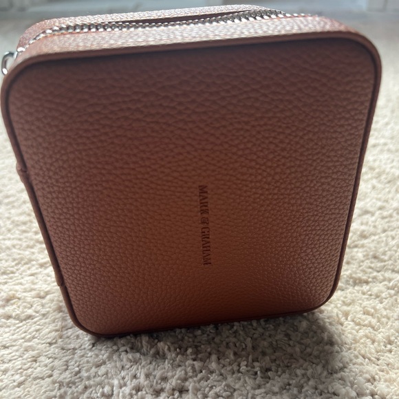 New Mark & Graham small travel jewelry case in camel monogrammed - Picture 7 of 9